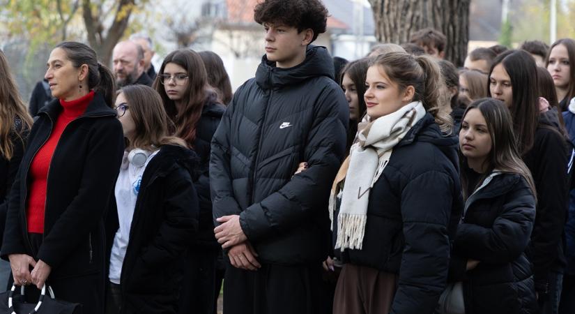 Csokonai Vitéz Mihályra emlékeztek a Csokonai diákjai Debrecenben