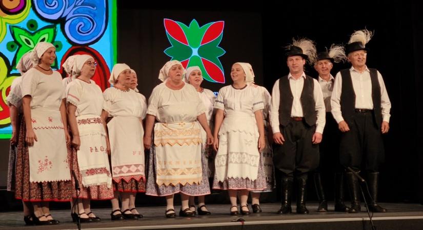 Több mint 50 produkciót értékelt idén a Bíborpiros Szép Rózsa vetélkedő országos döntőjének zsűrije