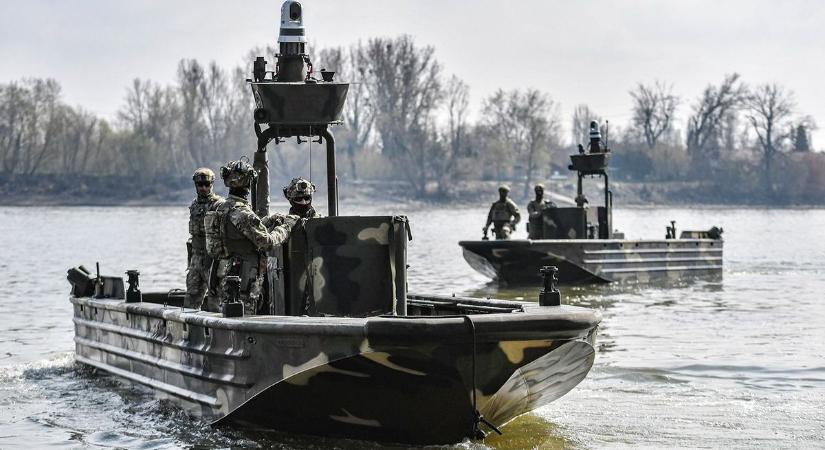 Nagy bejelentést tett a honvédelmi miniszter: minden katonát érint Magyarországon, sok pénzt kapnak decemberben a számlájukra – „Kijártam a kormánynál”