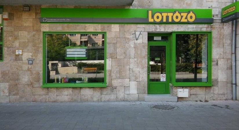 Történelmi bejelentést tett a Szerencsejáték Zrt., minden fenekestül felfordul – csak kapkodják a fejüket a lottózók