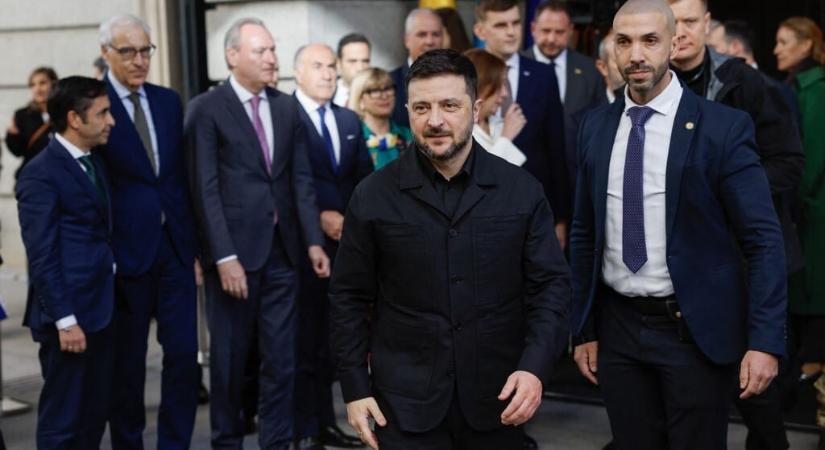 Zelenszkij Törökországba utazik, hogy megpróbálja újraindítani a béketárgyalásokat Oroszországgal