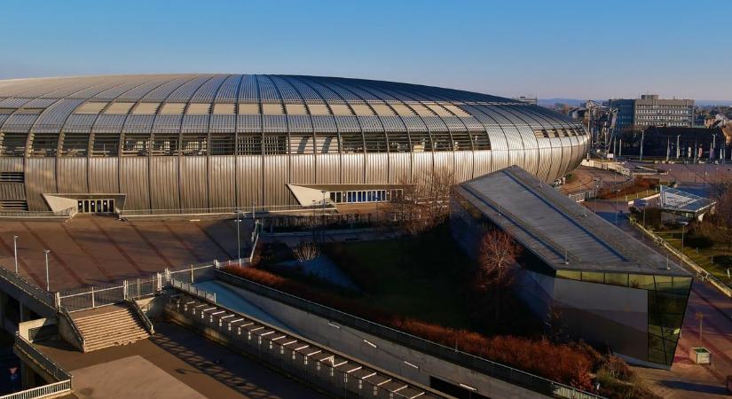 Óriási neveket jelentettek be — sztárok adják egymásnak a kilincset a magyar stadionokban