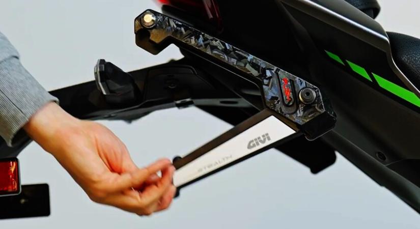 Forradalmi táskatartó a Givitől - Szép is, jó is