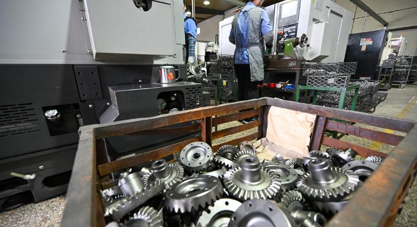 Egy év alatt újabb ezer kereskedést nyitna a BYD Európában