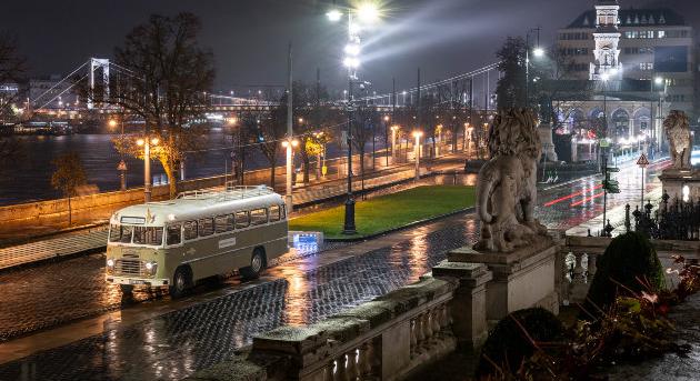 Több mint 50 éves Ikarusokkal utazhatunk a téli hétvégéken Budapesten