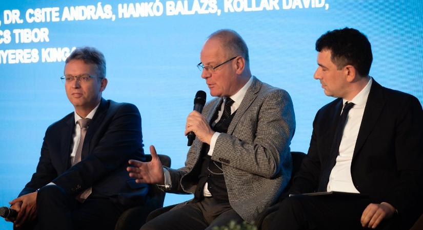 Navracsics Tibor: Az élhetőség témaköre, vagyis a mindennapok minősége, a közösségek jövője, a környezet fenntarthatósága különösen időszerű