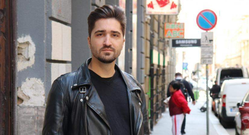 A Megafonnál tanult internetezni a Tisza egyik előválasztási jelöltje