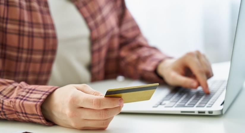 Eger leggazdagabb nyugdíjasát verték át a csalók? Akkora vagyont bukott, hogy leírva is beleszédülsz