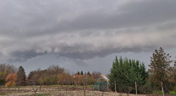 Háztetőt bontott a tegnapi gustnado