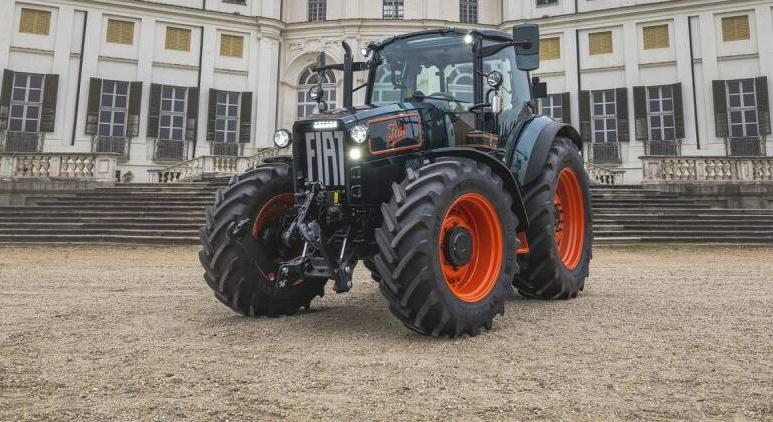 Feltámasztották a népszerű traktormárkát, a gazdákat máris lenyűgözte a rendkívüli gép