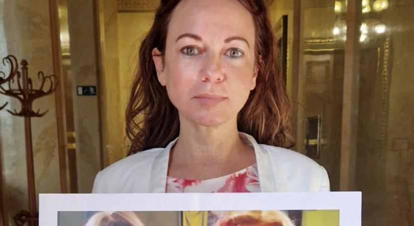 A parlament 3,4 millió forintot von el Szabó Tímeától, amiért felmutatta az összevert Orosz Bernadett fotóját