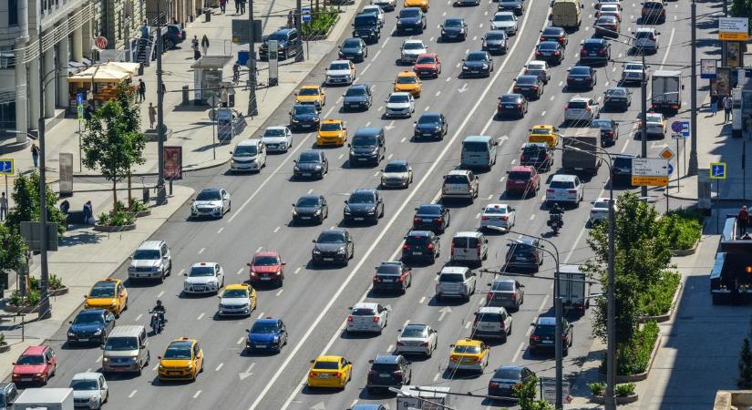 Egy éven belül szabadulnak az emberek a luxusautójuktól: nem azt a típust cserélik leghamarabb, amire gondol