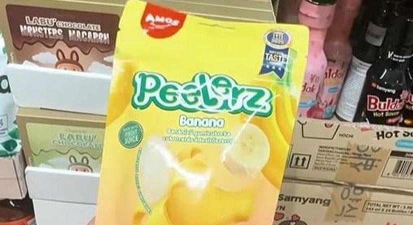 Megőrül érte a TikTok: tényleg ennyire nagy szám a hámozható gumicukor? Kiderítettük – videóval