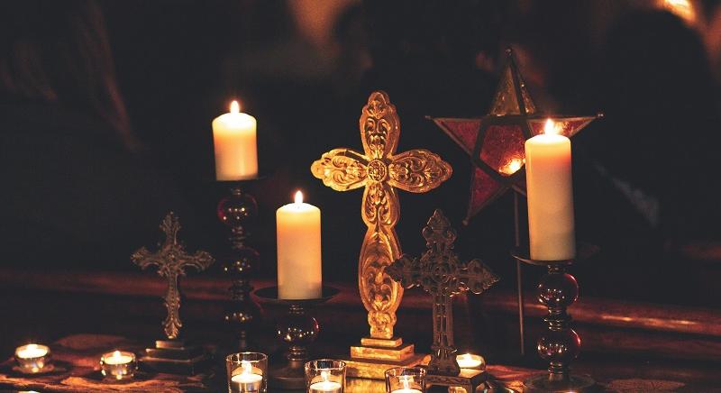 Két fiatal ellopta egy templom 6 000 euró értékű hangosítási rendszerét