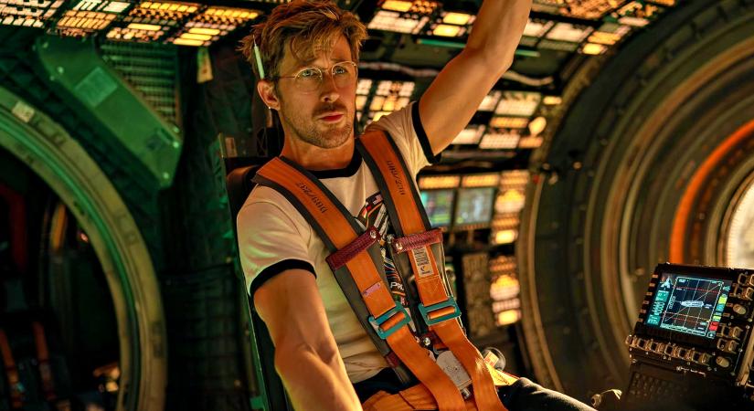 Új előzetes érkezett A Hail Mary-küldetéshez, amelyben Ryan Gosling az űr mélyén kénytelen összefogni egy fura szerzettel, hogy megmentse a Földet