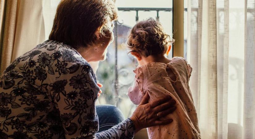 10 mondat, amit a nagyszülők SOHA ne mondjanak az unokáknak – még véletlenül sem