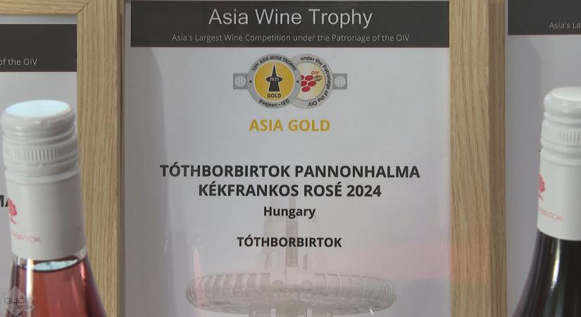 Ázsiáig vitték a Pannonhalmi borvidék jóhírét