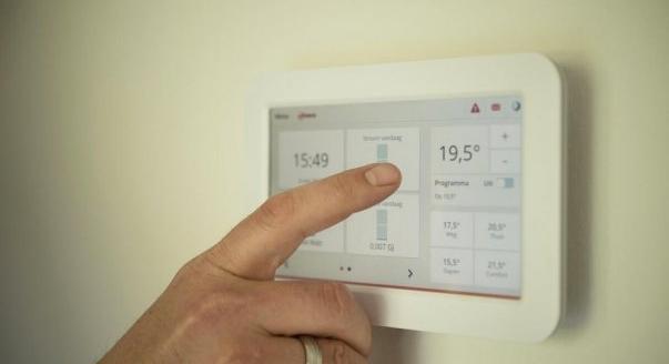 Modern falfűtési rendszerek: innováció és hatékonyság otthonok számára