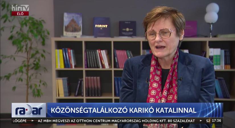 Karikó Katalin Kecskeméten, a Neumann János Egyetem közönségtalálkozóján vett részt - videó