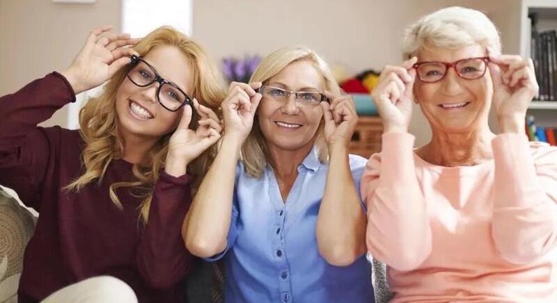 Hogyan segít a rövidlátó szemüveg a mindennapokban?