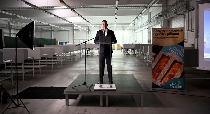 Átadták a mosonmagyaróvári Movmaker Kft. új üzemét - Fotók