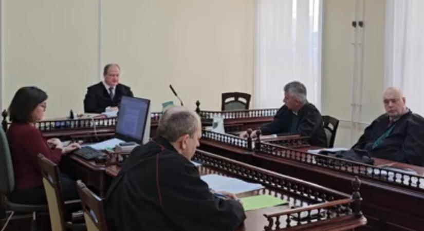 Börtönbüntetésre ítéltek Debrecenben egy volt fideszes polgármestert