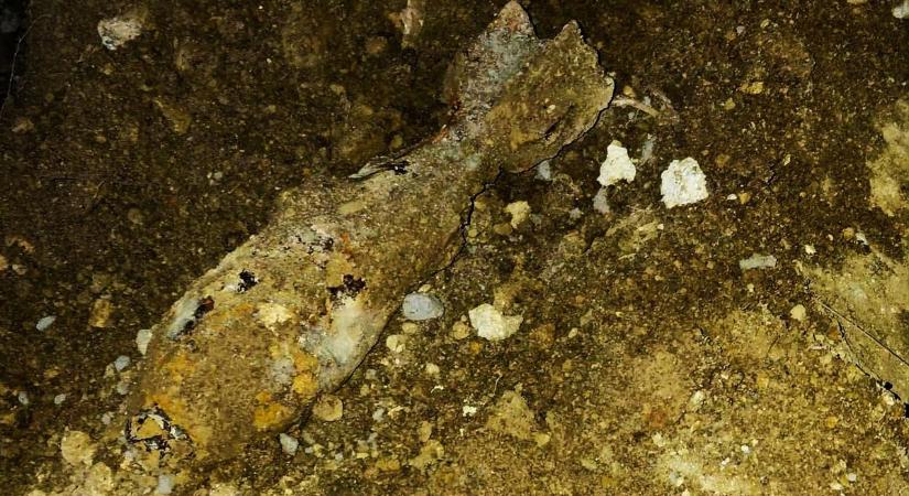 Gránátot találtak a faluban!