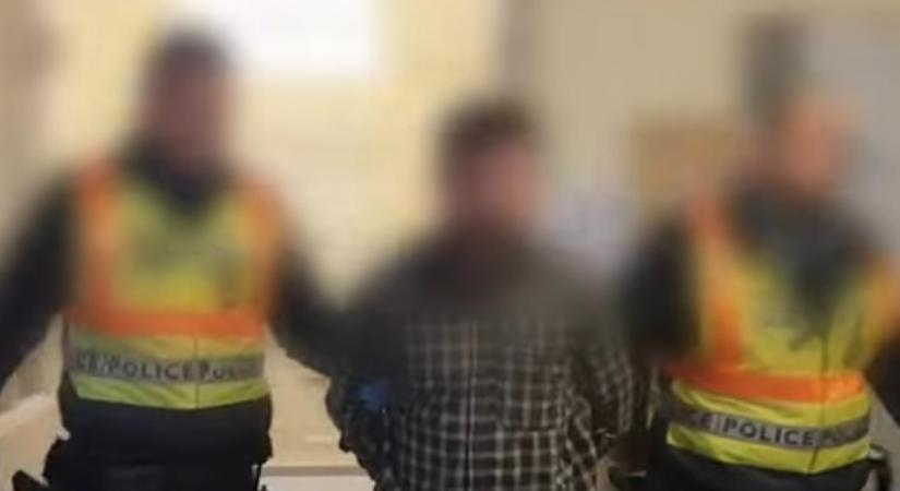 Brutálisan összevertek egy nőt az M35-ös autópálya pródi pihenőjében