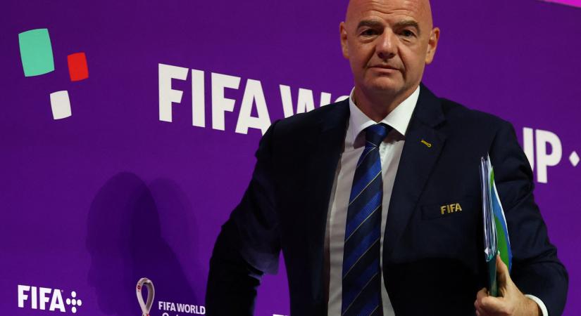 Bevezetik a „FIFA útlevelet”: egyszerűbb vízumot kapnak a világbajnokságra utazók