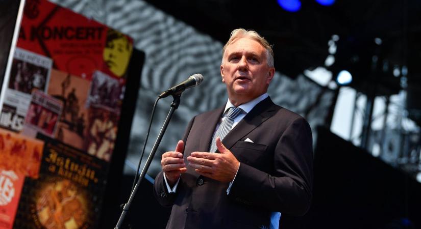 Ismét eljárás indult kartellgyanú miatt Bige László cégénél