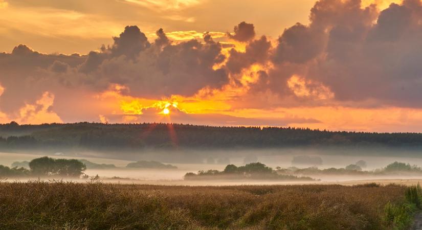 Időjárás 2025. november 19.: Felhős napunk lesz, ennyi a maximum hőmérséklet