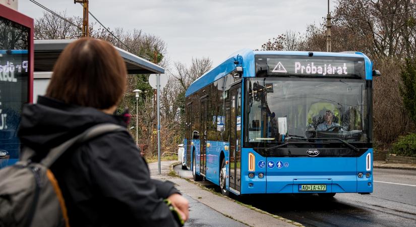 Idén decemberben forgalomba állnak a főváros új, szóló BYD buszainak első példányai