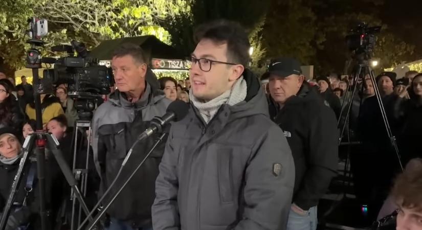 Kirúgtak egy fiatalt a külügyminisztériumból, miután az adatai nyilvánosságra kerültek a Tisza Világ applikációból