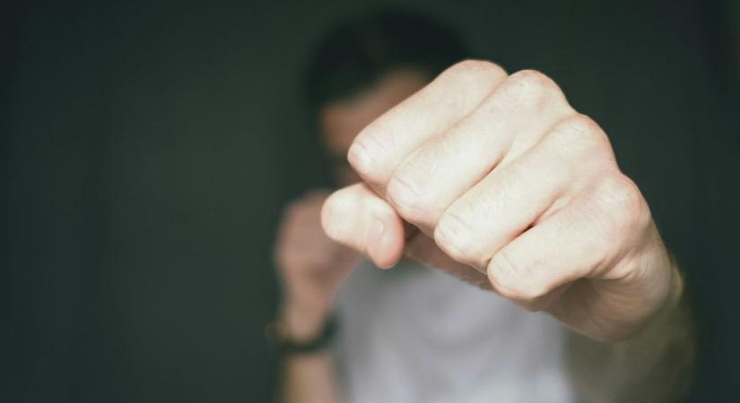 Verekedés tört ki a veszprémi buszpályaudvarnál