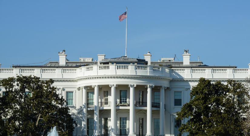 Megszavazták az Epstein-akták nyilvánosságra hozását, izgulhat Donald Trump?