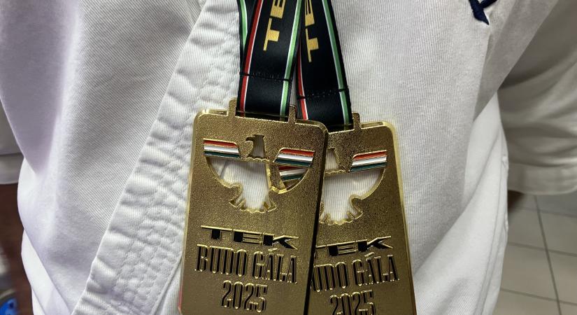 Erő, technika, dobogós helyek – nagyot küzdöttek a győri rendőrök Budapesten