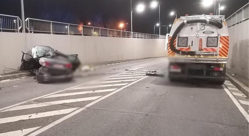 Szemétszállító teherautó ütközött – Egy áldozat életét veszítette