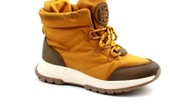 Téli lábbelik: a hideg időszak elengedhetetlen társai