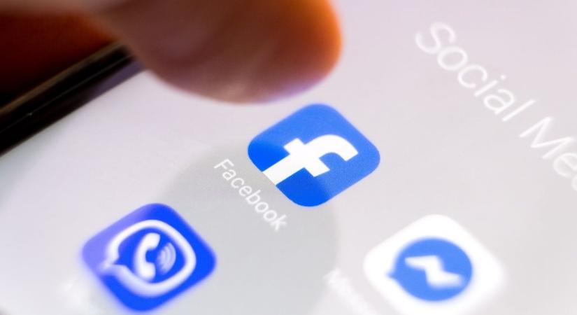 Tömegesen, ok nélkül tilt le embereket a Facebook