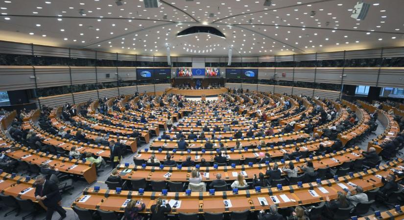 Kezdetét vette a bosszú: Magyarország után rögtön egy másik tagállammal is leszámolna az Európai Parlament