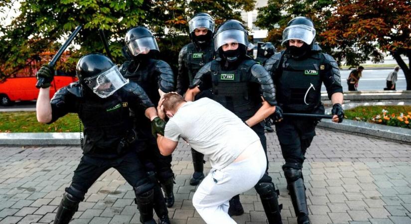 Brit-szólásszabadság a PC mögött: valóság vagy digitális gulág?