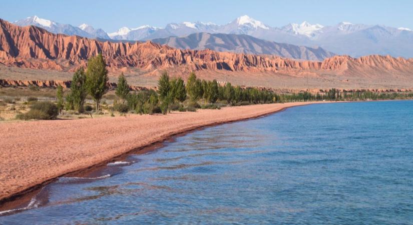 Évszázadokkal ezelőtt elmerült várost találtak egy tó fenekén