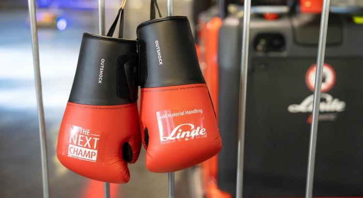 Vezető nélküli fordulattal rukkolt elő a Linde