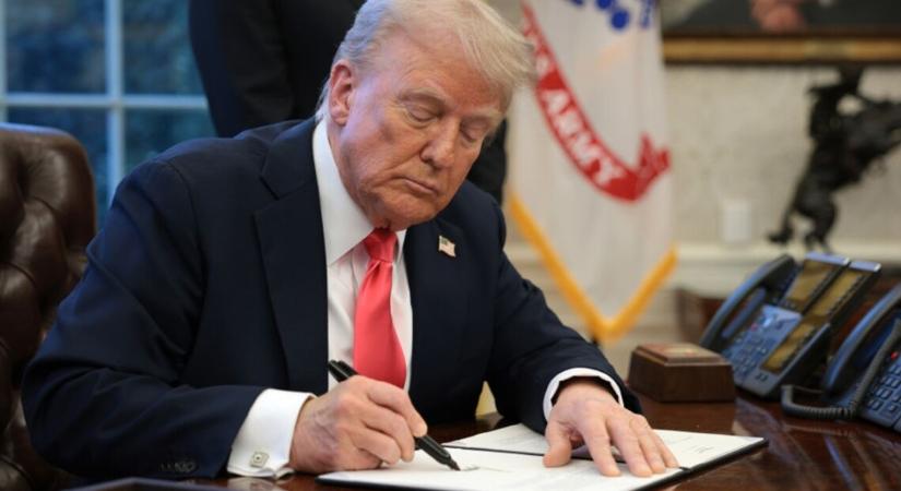 Trump kész támogatni az Oroszország elleni új szankciókról szóló törvényjavaslatot, de van egy feltétele