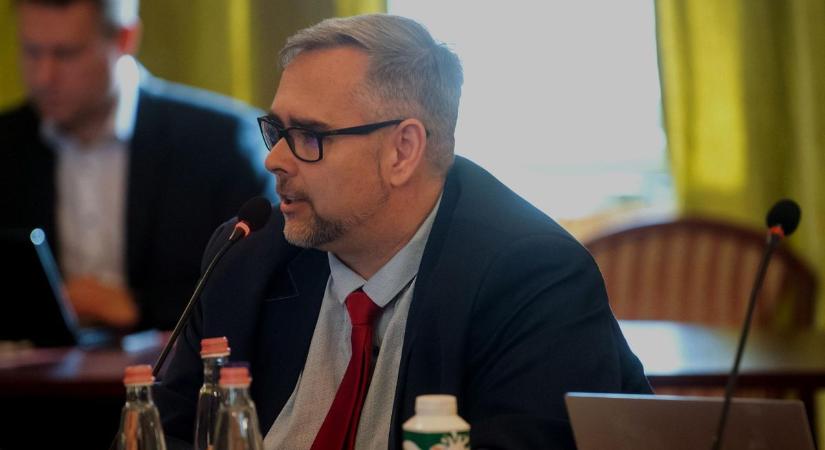Ukrajnába utazott a Tiszához tartó óbudai polgármester – égető kérdések merültek fel a látogatás után