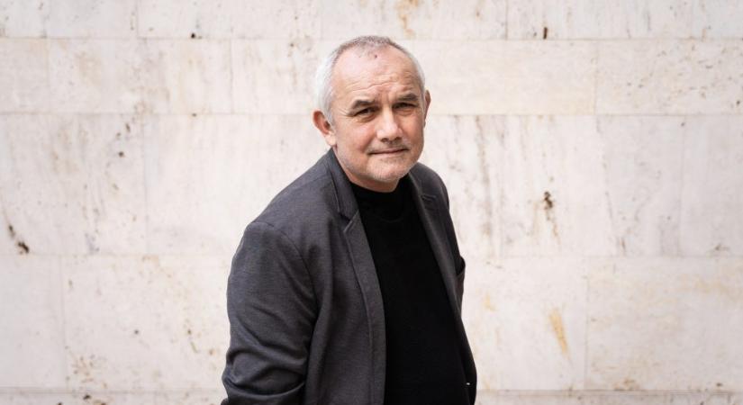 Darvasi László: Orbán és züllött bandája még a kitalált zebrákat is elveszi