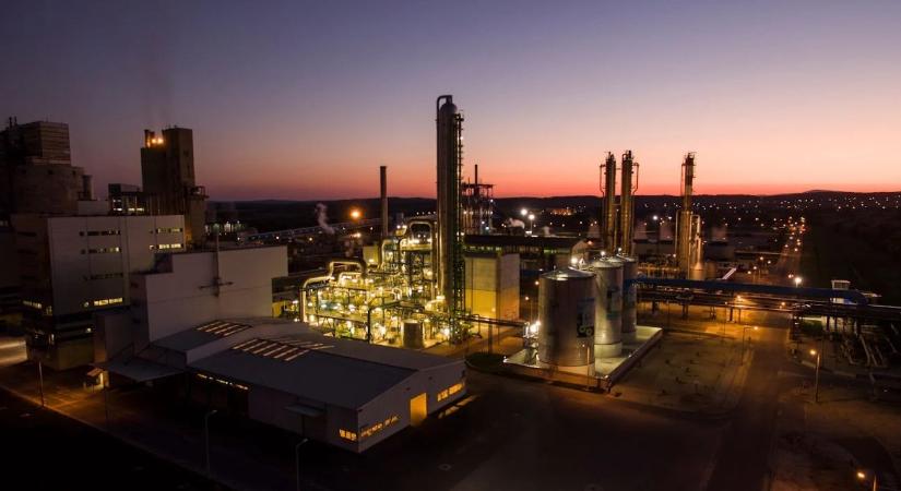 Újra rászállt Bige László cégére a GVH