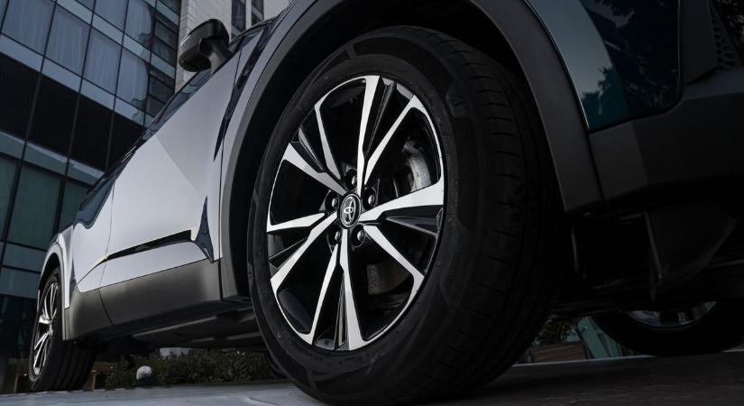 Nem áll meg: a Toyota közel egymilliárd dollárt fektet be amerikai gyáraiba