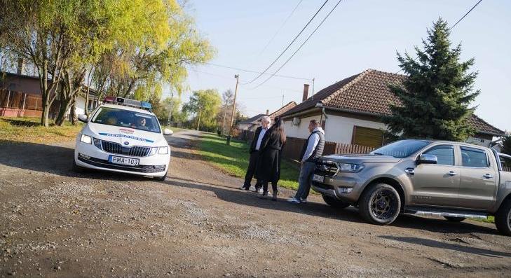 Felmérték az utak állapotát Nagyfügeden 