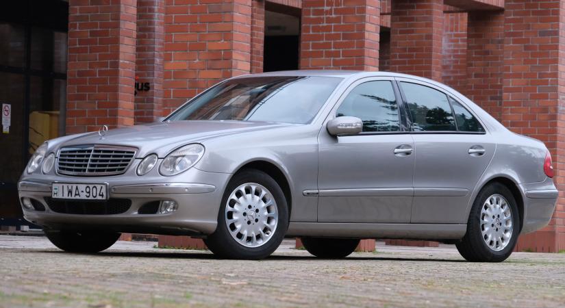 Így vehetsz olcsón drága hasznát autót